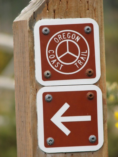 Oregon Coast Trail sign